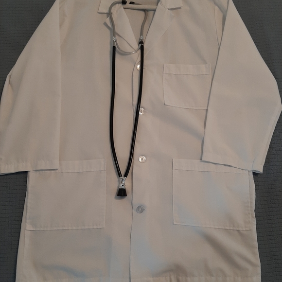 Medical Lab Coat - Picture 8 of 8